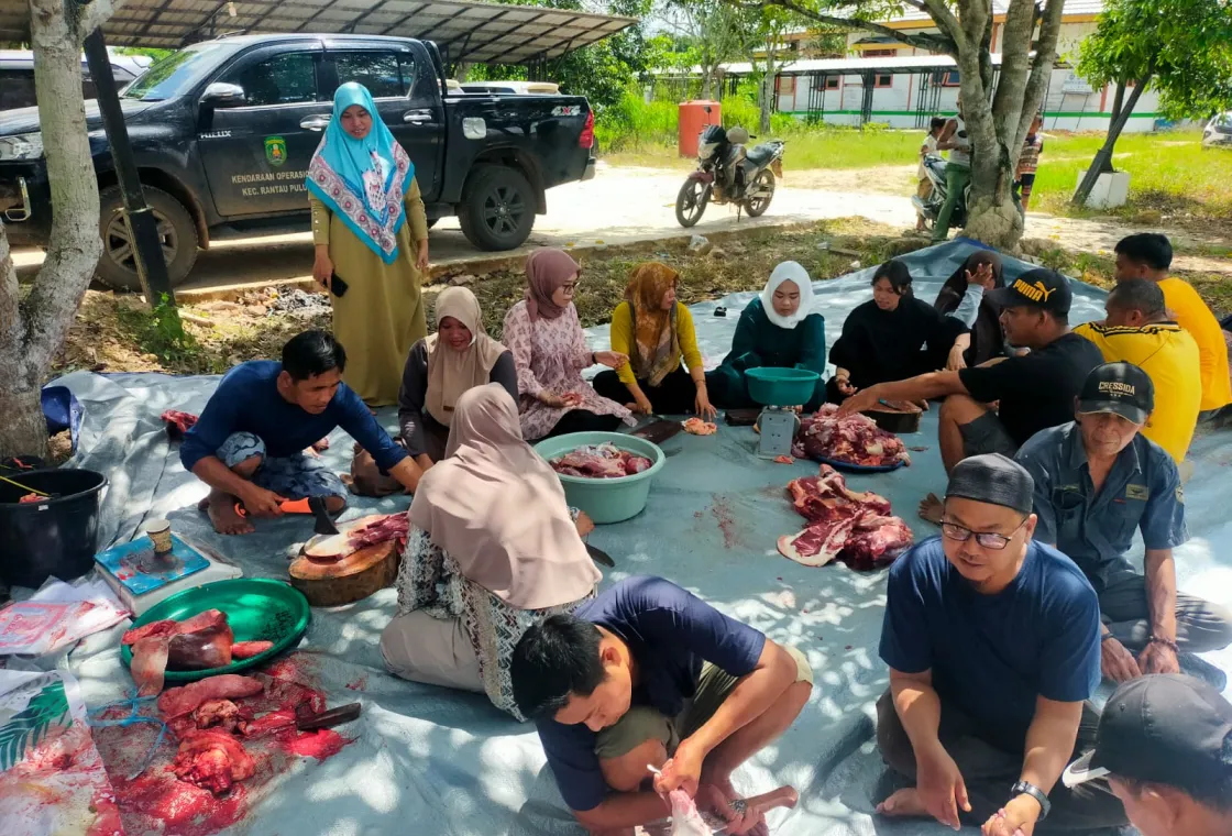 Bagikan Hewan Kurban - img3